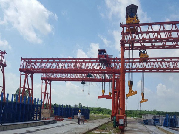 内蒙古呼伦贝尔架桥机出租厂家 架桥机的组成介绍