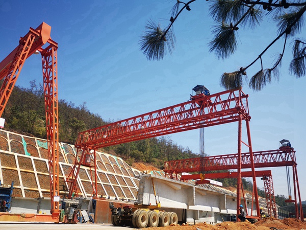 辽宁辽阳造船龙门吊厂家 造船龙门吊操作人员资质：法定准入与技能实践的双重规范​