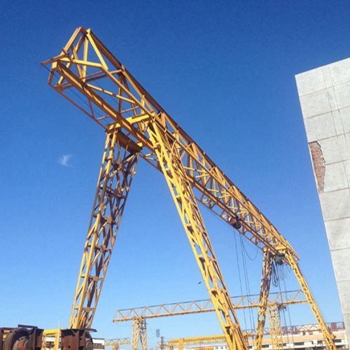 福建龙岩龙门吊厂家 超长物料搬运利器：双主梁龙门吊专属配置与同步控制技术​